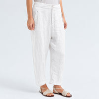 Transit Par Such comfort-fit trousers in white striped linen and cupro, with curved legs, a two-button waistband and flap pockets - side view