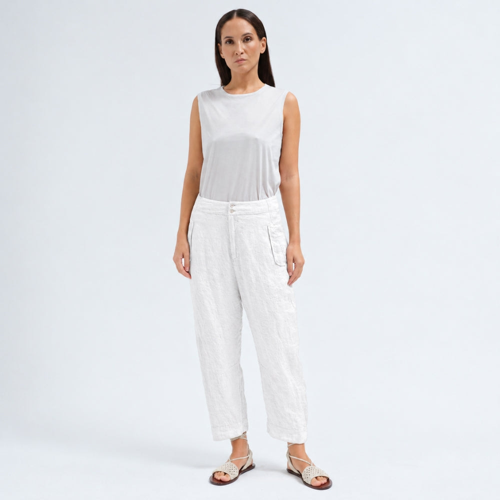 Transit Par Such comfort-fit trousers in white striped linen and cupro, with curved legs, a two-button waistband and flap pockets - model front view