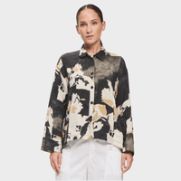 Transit Par Such abstract print linen shirt jacket in black cream and beige – front view