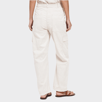 Transit Par Such Cotton Lyocell Cargo Trousers in White - back view
