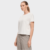 Transit Par Such white fine knit body T-shirt with centre-back seam – side view