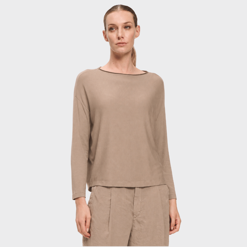 Transit Par Such Reversible Ribbed Modal Boat Neck Top in Rope - front view