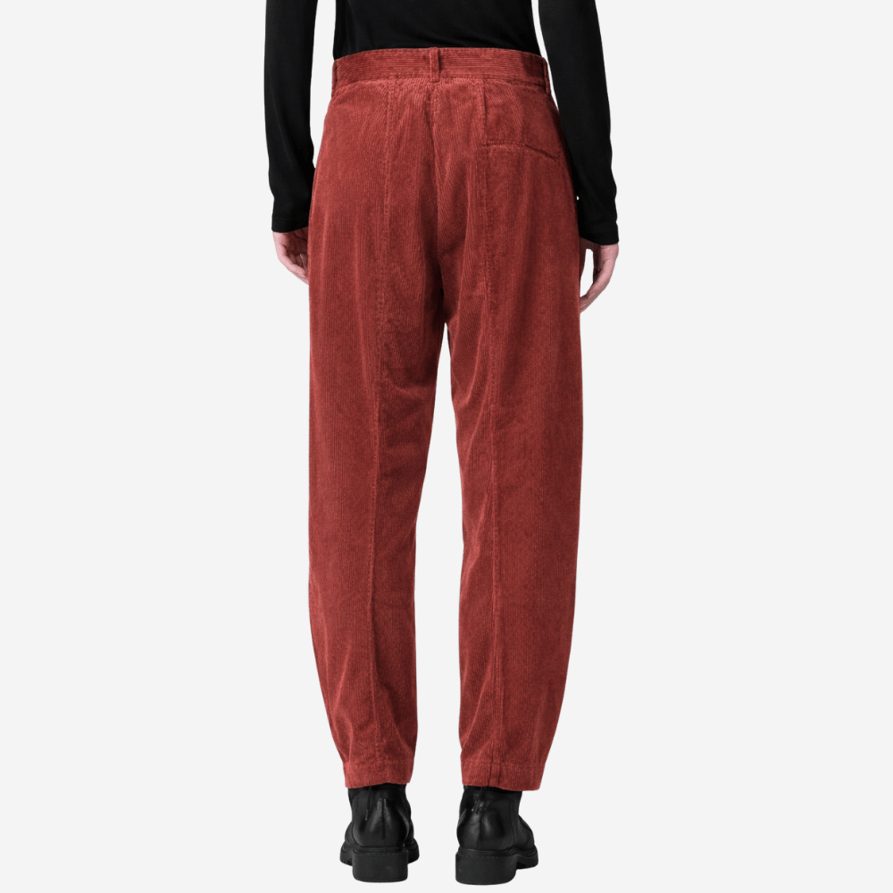 Transit Par Such Signature Stretch Corduroy Pant in Sangria