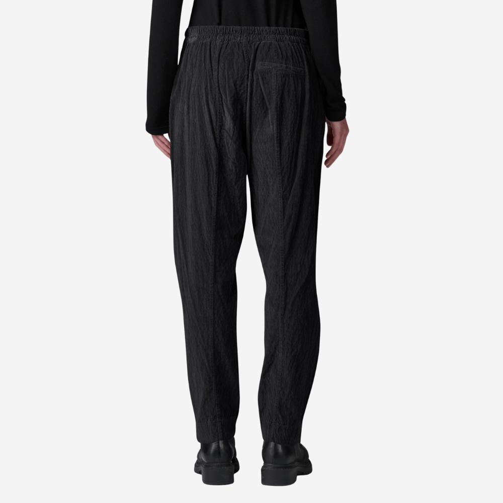 Transit Par Such Ribbed Velour Slim Pant in Anthracite – International designer fashion boutique Australia Riada Concept Woollahra