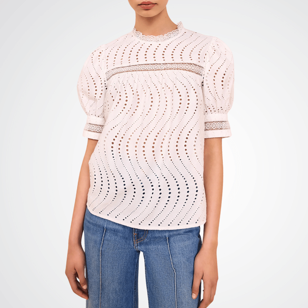 Ulla Johnson Virginia Lace Collar Short Sleeve Blouse in pristine – luxury white cotton poplin blouse with lace trims and puffed sleeves, Available instore and online at Riada Concept, Woollahra — Sydney’s destination for a curated selection of international luxury brands