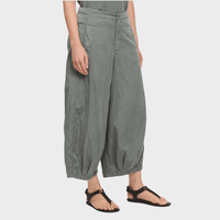 Transit Par Such silk-blend cropped barrel-leg trousers in muted sage green – side view