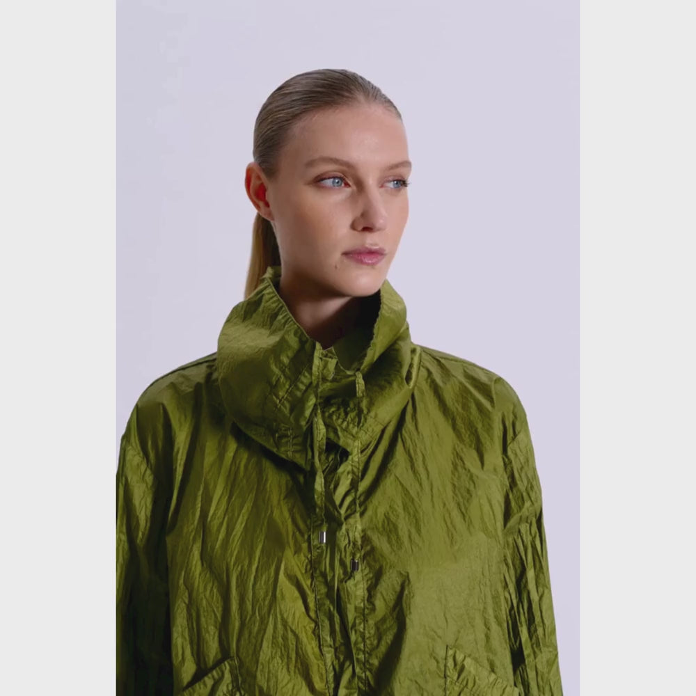 Transit Par Such coated flared jacket in luminous olive green – video view