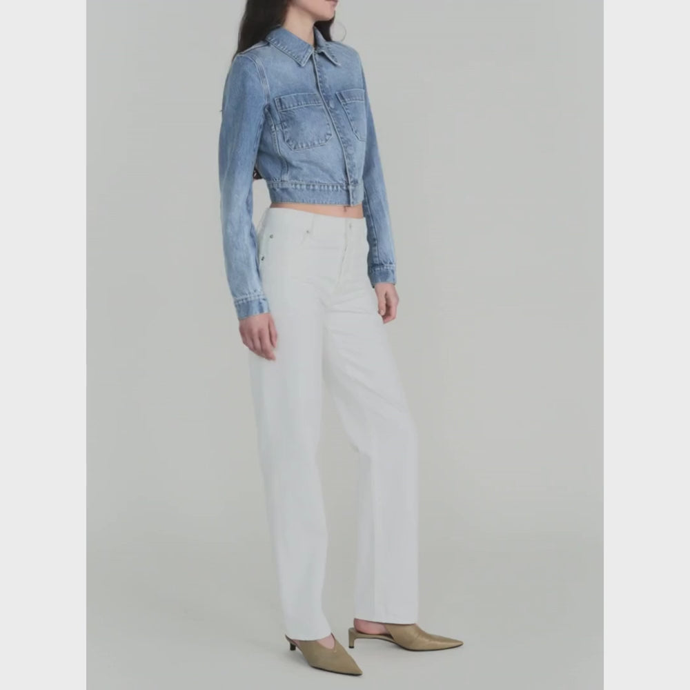 FRAME The Essential Jean in White at Riada Concept. Mid-rise full-length straight jeans in rigid regenerative cotton denim