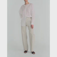 FRAME The Bow Cargo Jeans in Flax at Riada Concept. High-rise rigid denim with flat utility pockets and a sculpted barrel leg - video