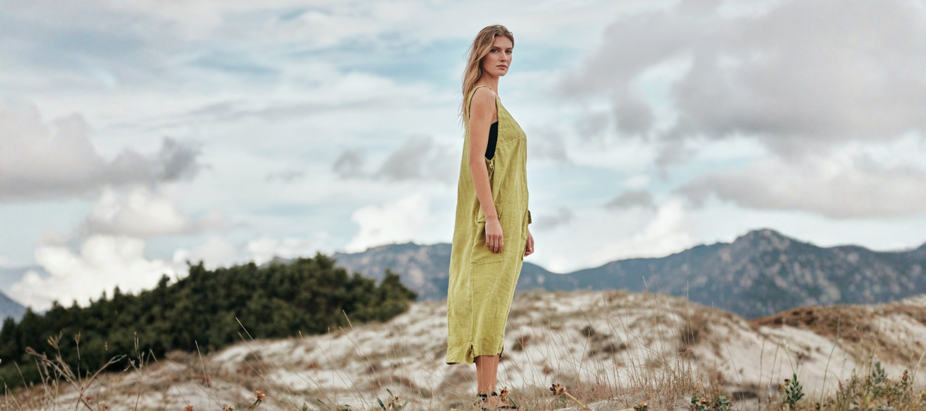 Transit par Such collection at Riada Concept Sydney – Italian-crafted womenswear in refined natural fabrics and timeless silhouettes. Shop Online or In store Riada Concept luxury Fashion Boutique Woollahra Sydney.