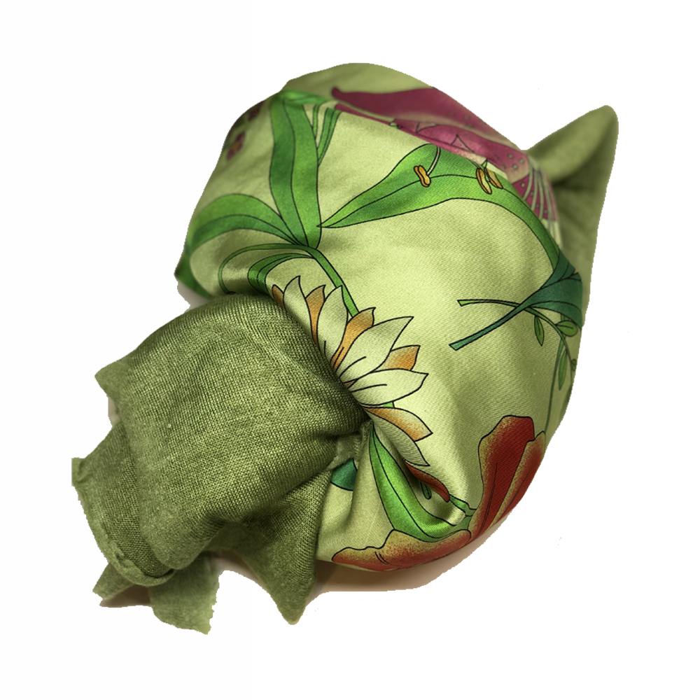 Lily Print Cashmere/Silk Scarf in Nettare