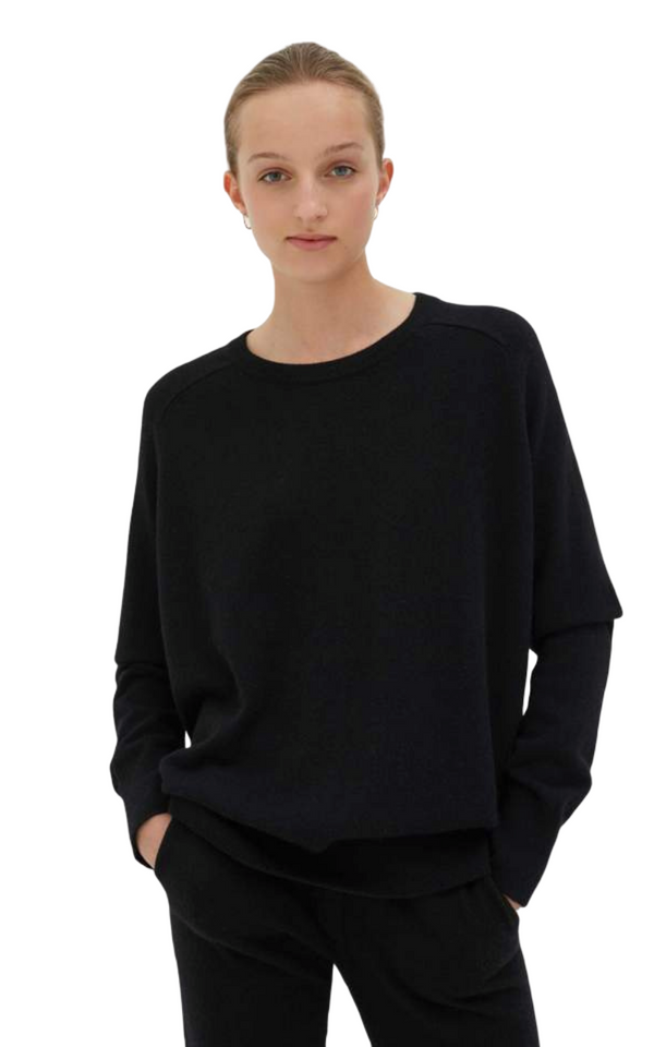 Chinti and Parker Black Cashmere Slouchy Sweater